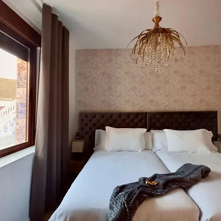 Singular Cotton Apartment Granada